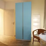 Mudita - Hochwertig Sanierter Altbau Mit Wohnkueche Auf Der Insel لينداو